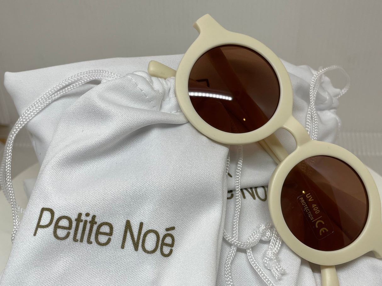 Zonnebril Petite Noé • Creamy Milk