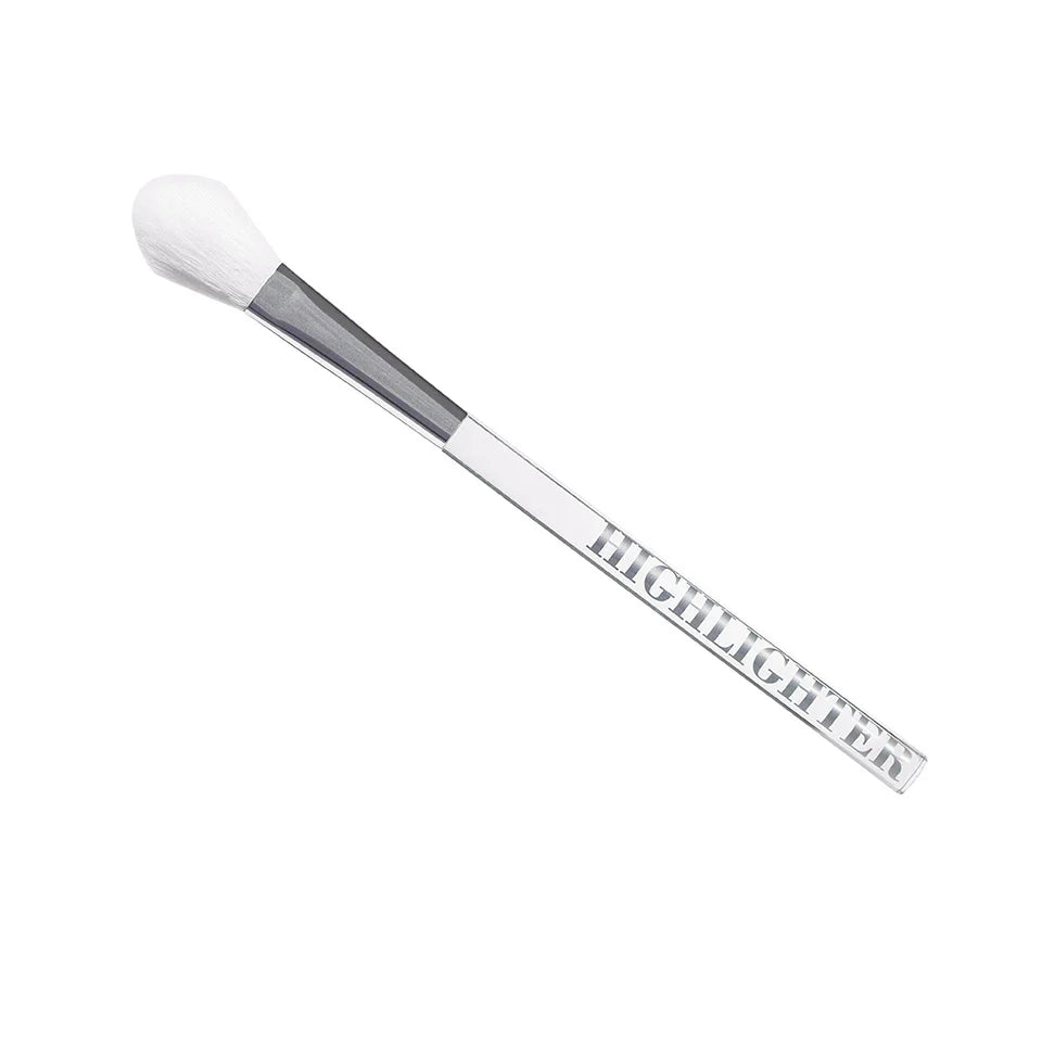 Highlighter Brush • Camille