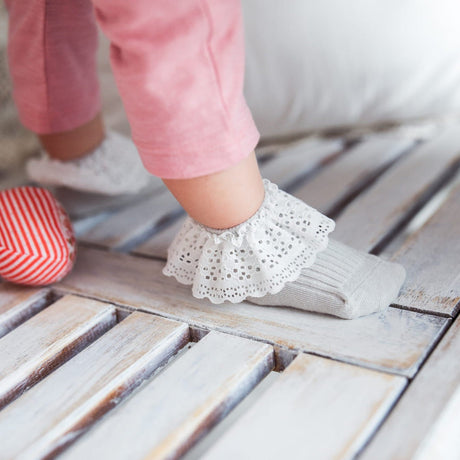Vintage Love Grey • Mama's Feet