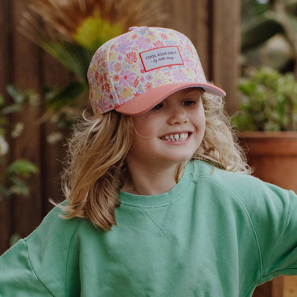 Pet Retro Flowers • Hello Hossy