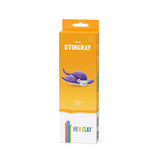 Hey Clay Stingray in een oranje verpakking met een paarse rog op de voorkant