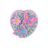 Gesloten hartvormige make-up set Beauty van Souza met roze rand, glanzende kraaltjes, vlinders en een bloem