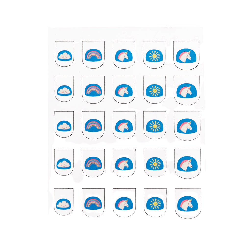 Vel met 25 blauwe nagelstickers met eenhoorns, regenbogen, wolken en zonnetjes.