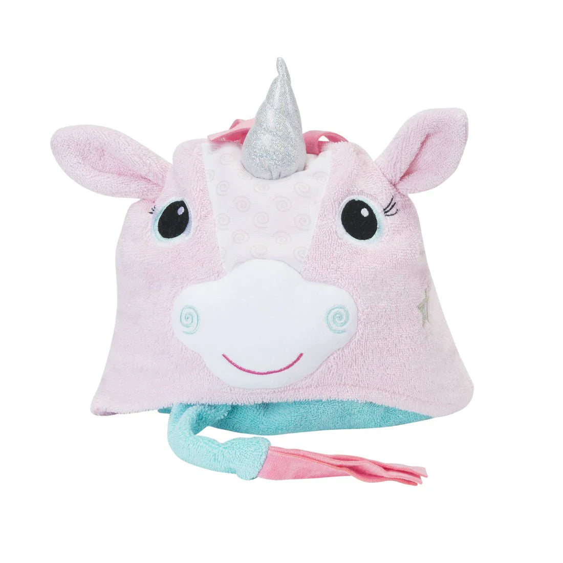 Detail van de roze eenhoorncapuchon met zilverkleurige hoorn, oren, geborduurd gezicht en roze manen.
